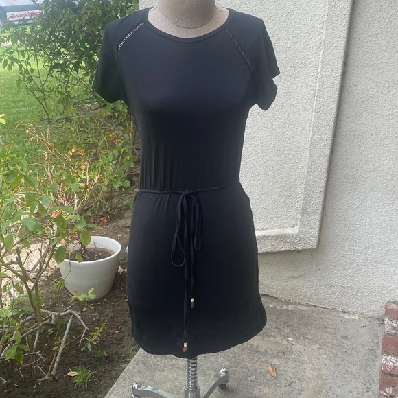 Scotch & Soda by Anthropologie from Neiman’s beautiful black wrap around @bottom - Picture 2 of 16